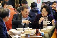 文在寅夫妇在京吃中式早餐