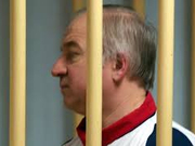 俄媒怀疑俄前特工离奇中毒是为构陷普京