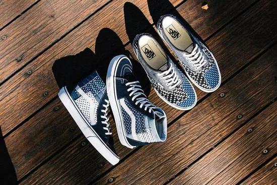 ▲然后 Vans 自己也出了类似的款,不贵又好看