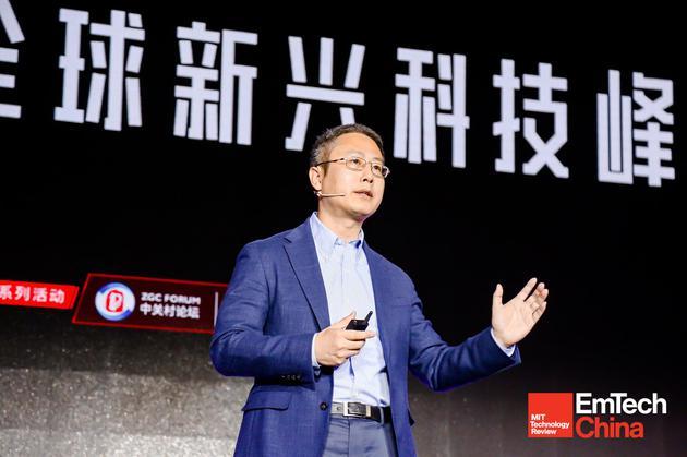 IBM副总裁,大中华区首席技术官 谢东博士