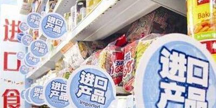 现场售卖无中文标签进口食品 成都一跨境电商