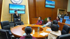 知名企业家与学生交流