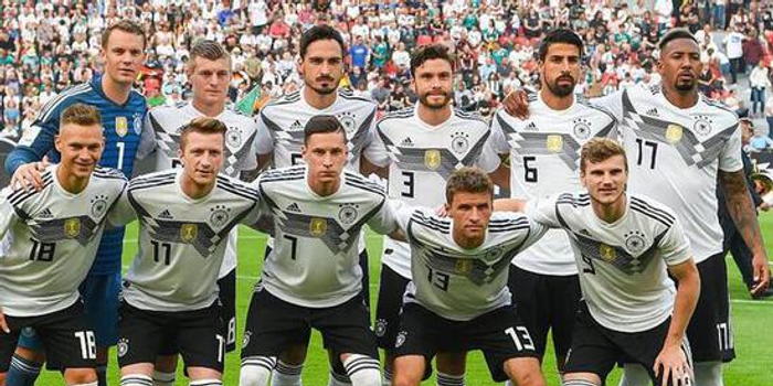 重生!德国终于等到最强灵刀 勒夫不带萨内的底