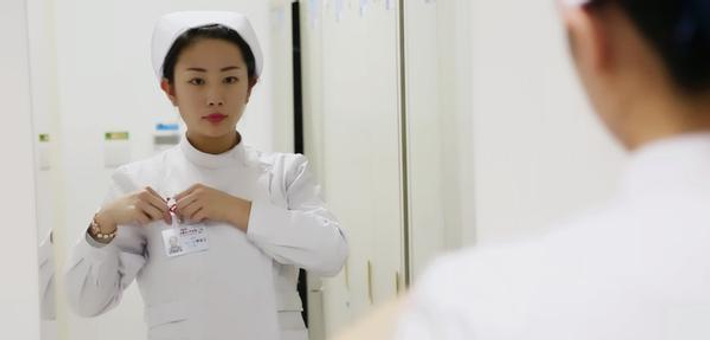烟台最美护士王亚萍：180秒生死急救患
