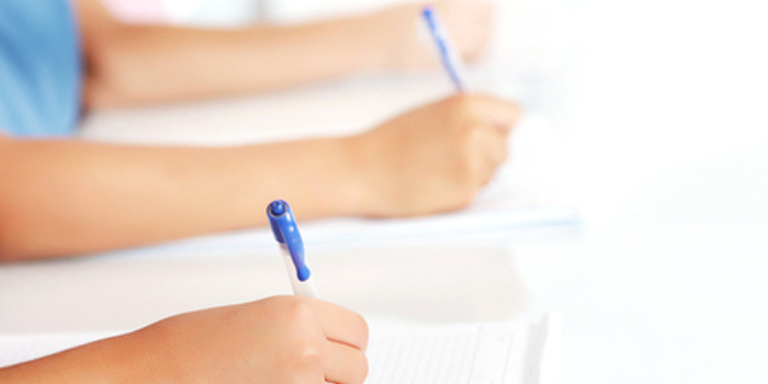 2018年上海中考作文题公布 附近五年中考作文