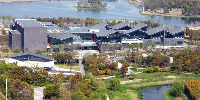 嘉定区区长:遗留问题是硬骨头 区政府将真心实