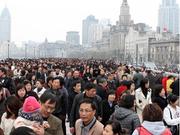 委员：保持外来常住人口红利
