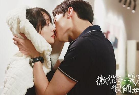 吻戏怎么拍？赵丽颖吻刘恺威靠借位，吻他却真枪实弹