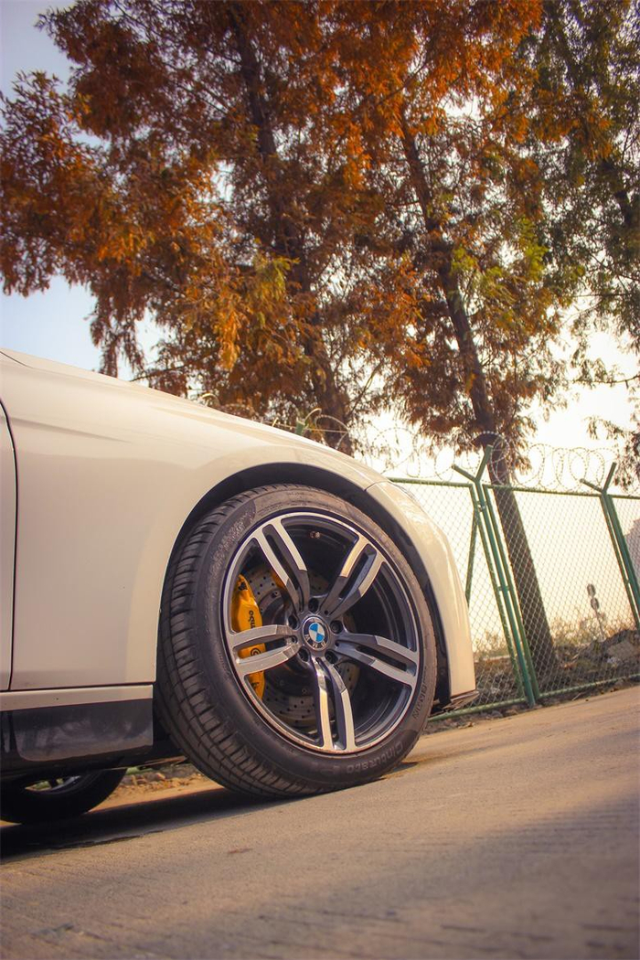 淡妆浓抹总相宜，宝马3系“M”大变身