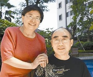 已故国乒名宿庄则栋墓碑被“黑” 日本妻子名字被抹去