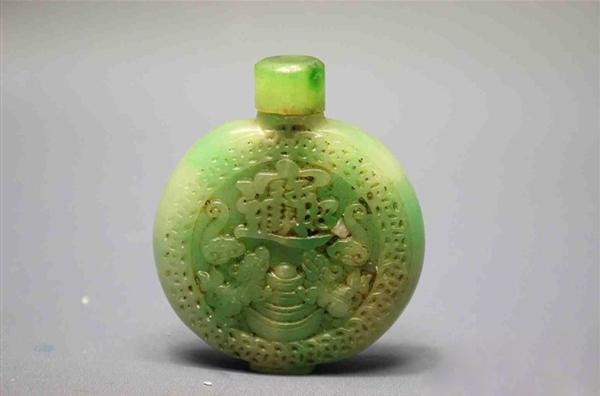 翡翠鼻煙壺 翡翠鼻煙壺