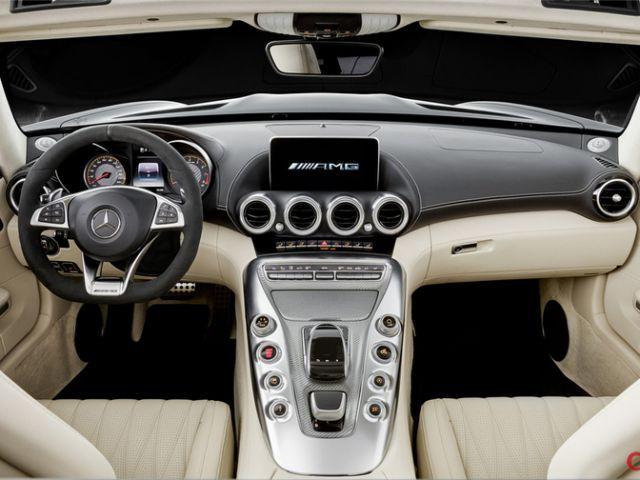 奔驰正式发表AMG GT Roadster