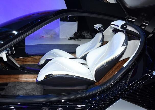 搭纯电动力 具有无人驾驶技术 广汽EnLight概念车广州车展发布