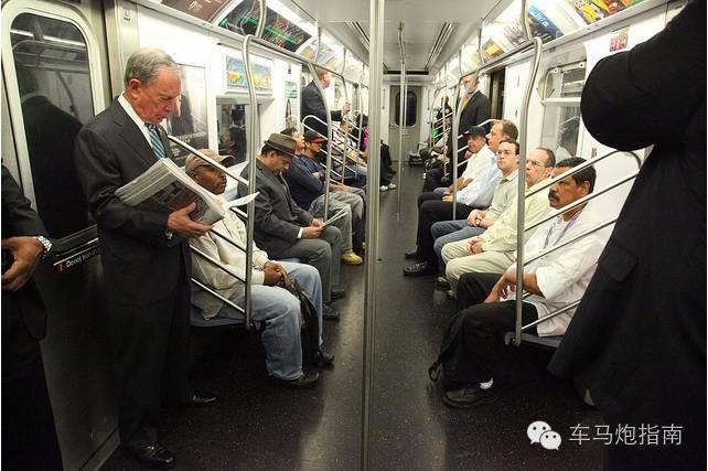 身家千亿堪比李嘉诚确每天挤地铁上班座驾仅是雪佛兰
