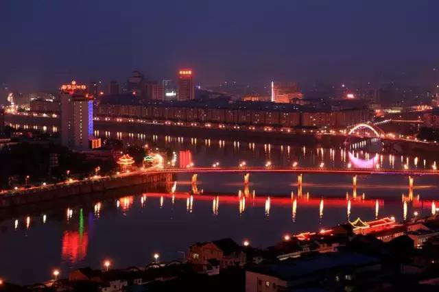 惊艳一夜！广东21市最美夜景，汕尾不愧为小香港…
