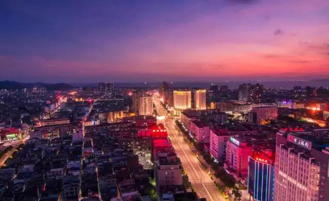 惊艳一夜！广东21市最美夜景，汕尾不愧为小香港…