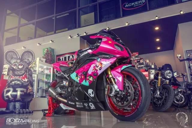 女友爆改了宝马S1000RR，看完感觉肾有点痛！