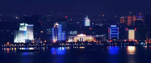 惊艳一夜！广东21市最美夜景，汕尾不愧为小香港…