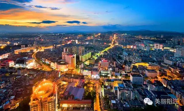 惊艳一夜！广东21市最美夜景，汕尾不愧为小香港…