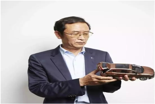 原长安PSA副总裁徐骏去向终定，正式加盟评驾科技