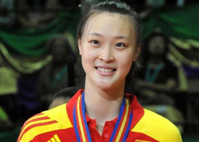 7颗钢钉2次心脏手术，中国女排奥运冠军退役或当官