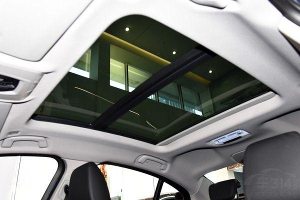 年轻人第一款豪车 宝马1系和奥迪A3哪款更值得买?