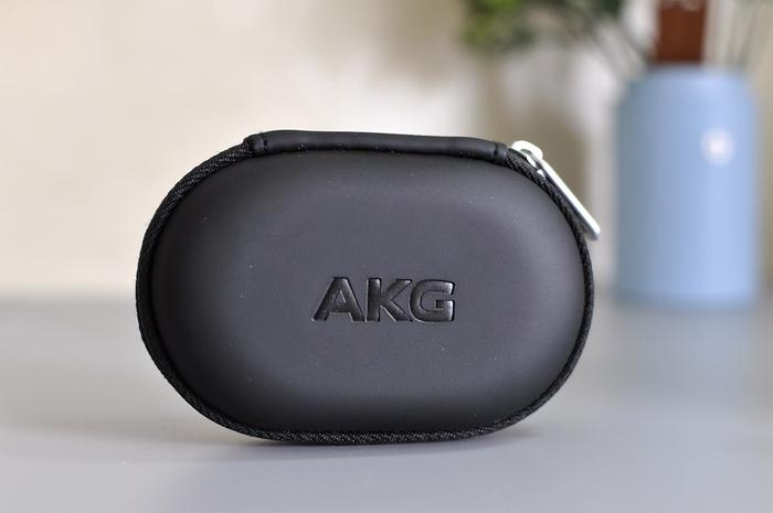 你可以叫它机械耳机，AKG N30圈铁混合耳机体验