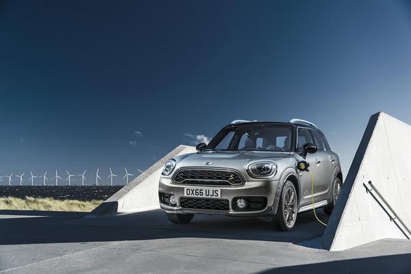 首试：全新一代MINI COUNTRYMAN 器大活又好