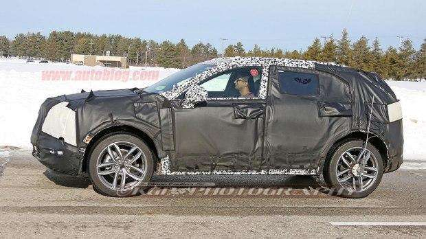 比宝马X1厚道, 凯迪拉克XT4 SUV18年上市, 卖25万