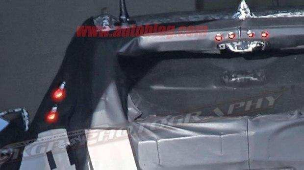 比宝马X1厚道, 凯迪拉克XT4 SUV18年上市, 卖25万