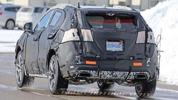 比宝马X1厚道, 凯迪拉克XT4 SUV18年上市, 卖25万