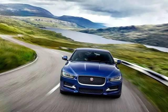 这车虽卖36万，比C级贵，但操控好,甩宝马3系半条街