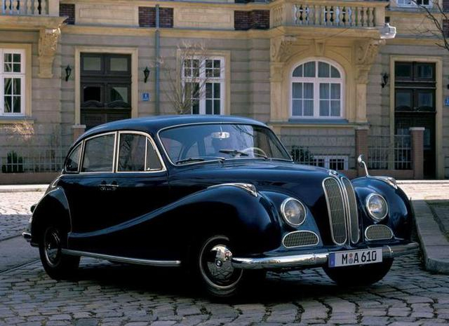 说开宝马，坐奔驰，但这台车要毁掉宝马的金漆招牌！