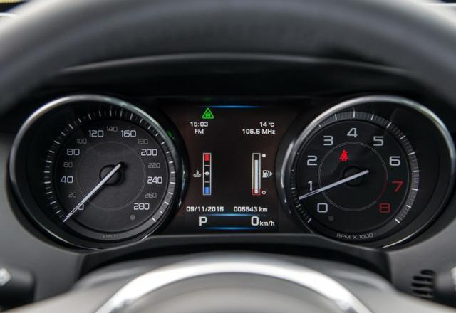 全进口，全铝车身后驱四缸，三十万中型豪车选它