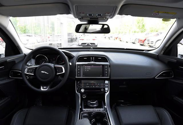 全进口，全铝车身后驱四缸，三十万中型豪车选它