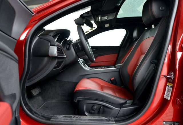 全进口，全铝车身后驱四缸，三十万中型豪车选它