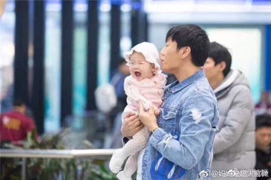 伊能静秀恩爱反驳被人喷秦昊对妻女冷淡被指心虚