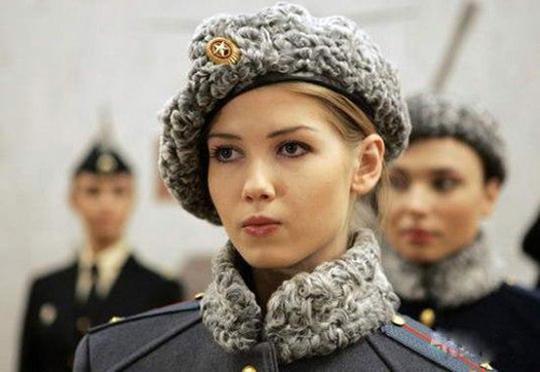 二战时，苏联女兵竟然穿裙子打仗是为了诱惑敌人吗？