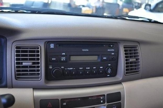 即将从汽车上消失的12种配置，买车时可别考虑！