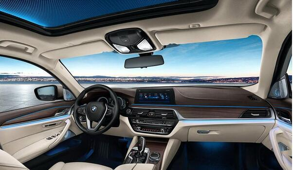 国产宝马520Li低至36.56万  比进口少近10万