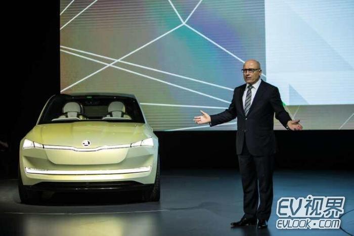 斯柯达电动概念车VISION E在上海全球媒体首发