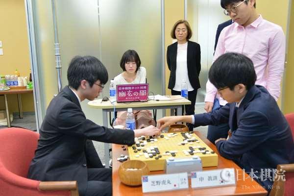 擂台赛美女棋手连胜 U20赛韩方首夺冠