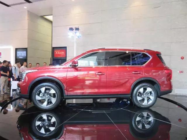 4米7的中国品牌SUV 搭1.8T发动机 只要15万起