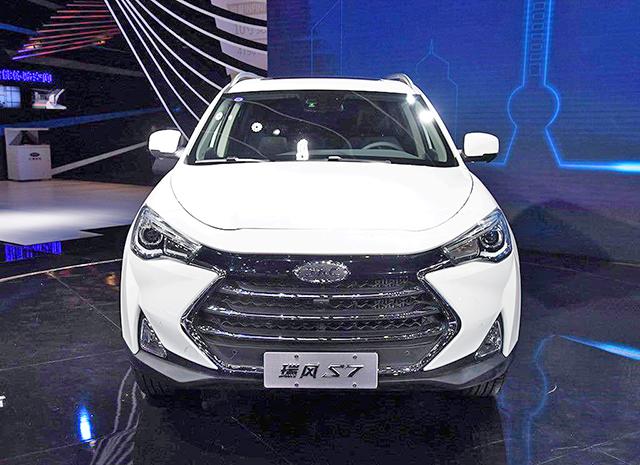 奔驰设计、配置逆天的中型SUV，还未上市就卖10万？