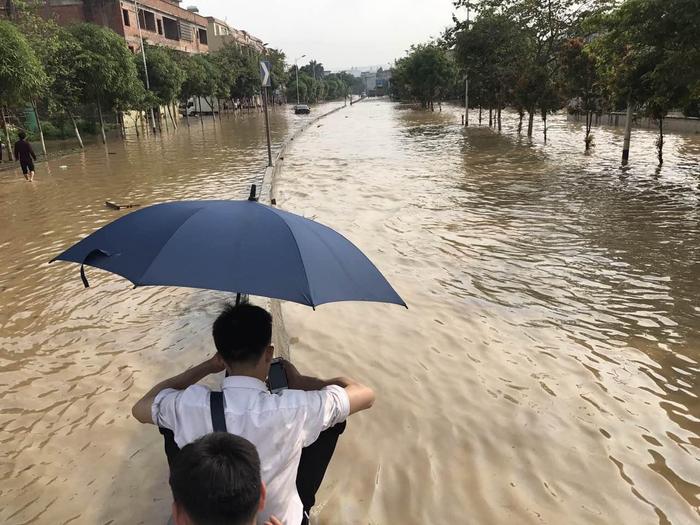 车辆给水泡了，处理不好车辆分分钟报废！