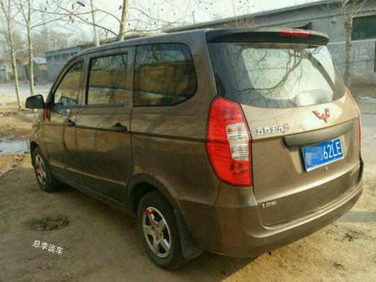 同样都是大型SUV，为什么丰田巡洋舰收双倍的钱？