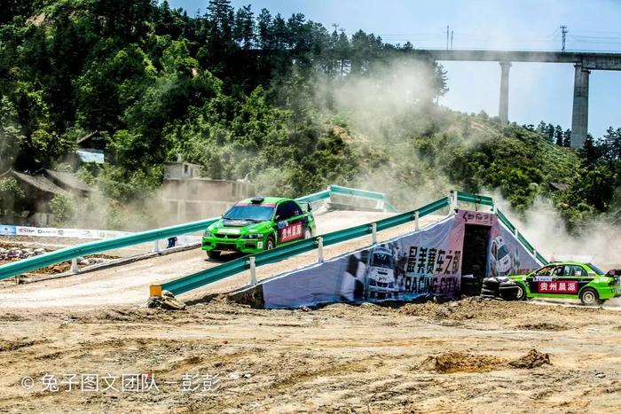 贵州晨源拉力车队五虎将出战全国短道锦标赛三都站