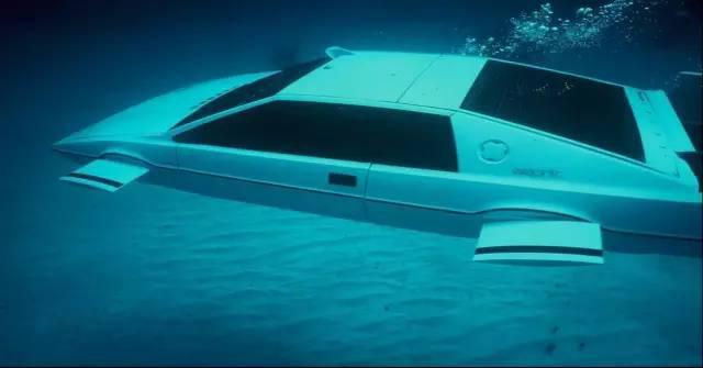 特斯拉要造潜水汽车！007里的科幻座驾要变现实？