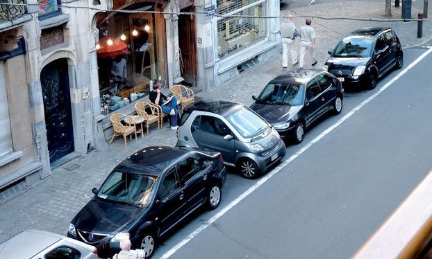 欧洲畅销微型车Smart风光不再 小型SUV计划搁置