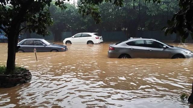 雨季开车不把这个功能关掉 发动机可能会毁掉